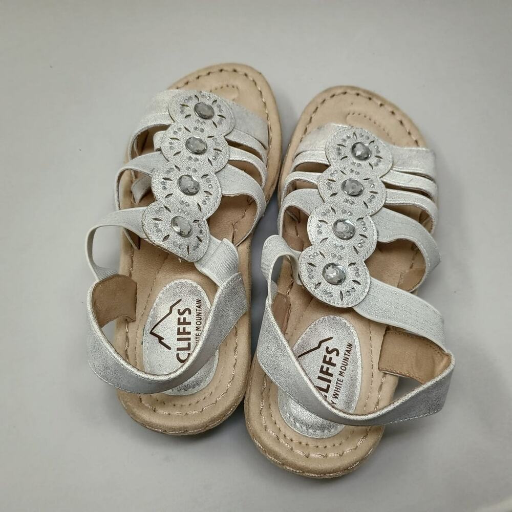 Cliffs by White Mountain Women's Silver Bling Sandals - Picture 3 of 4